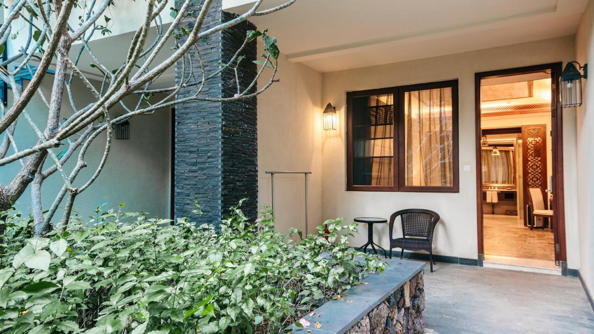 Stony Brook Villa Jianguo Resort Sanya Exterior foto