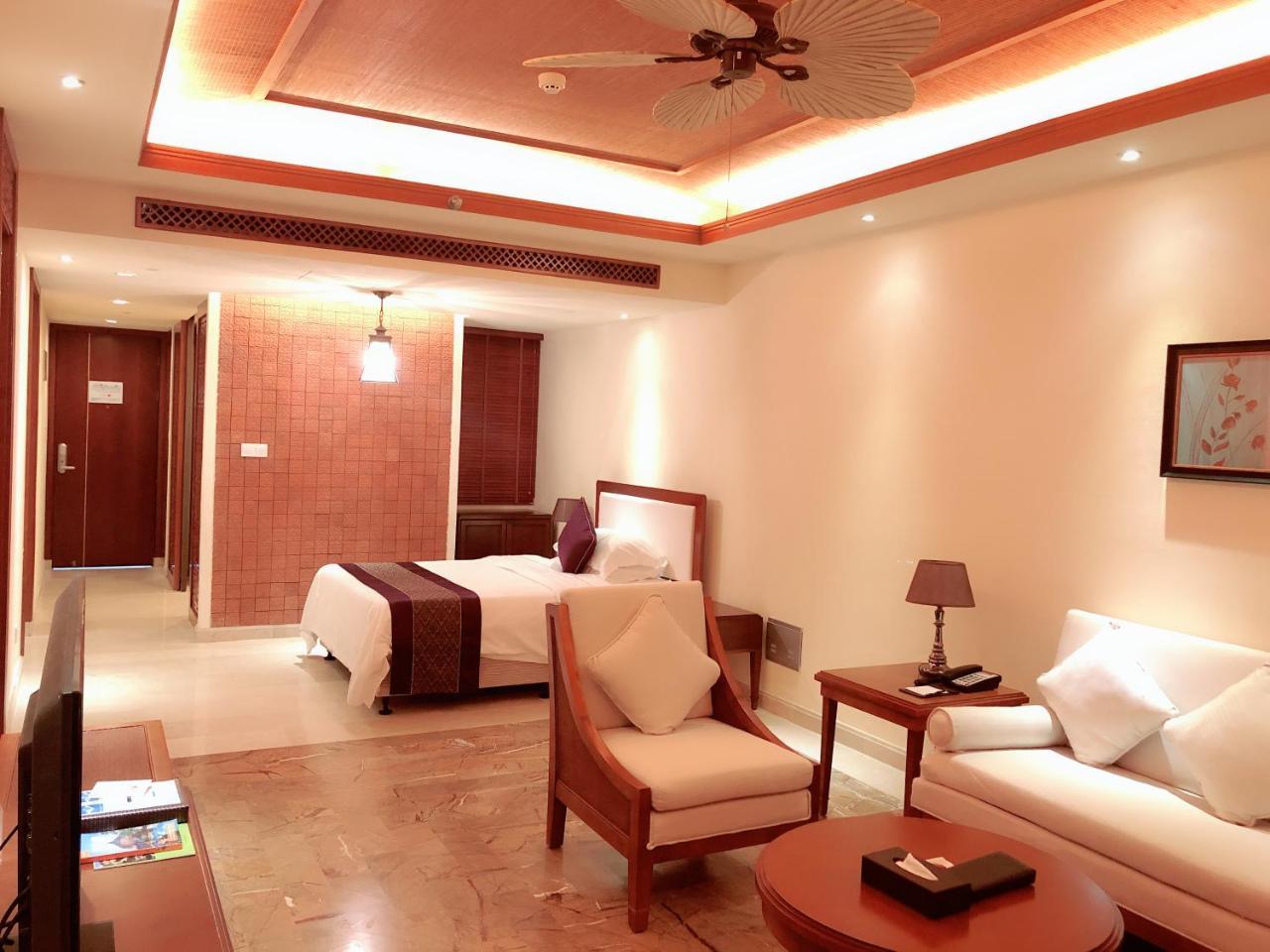 Stony Brook Villa Jianguo Resort Sanya Exterior foto